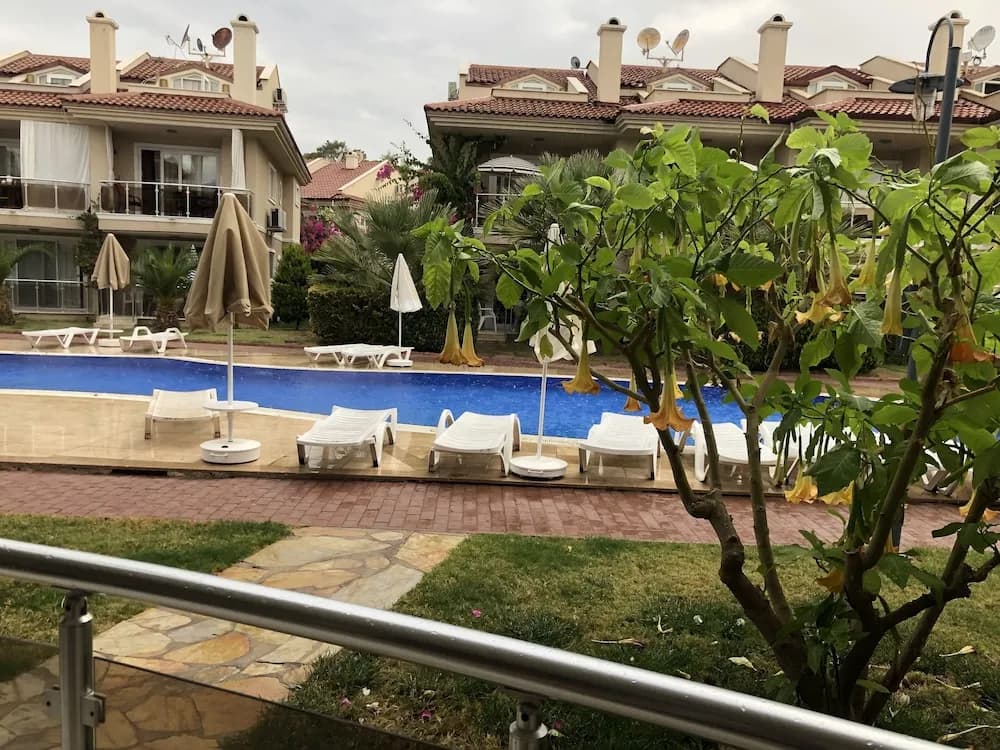 Konaklama yerinin ön cephesi