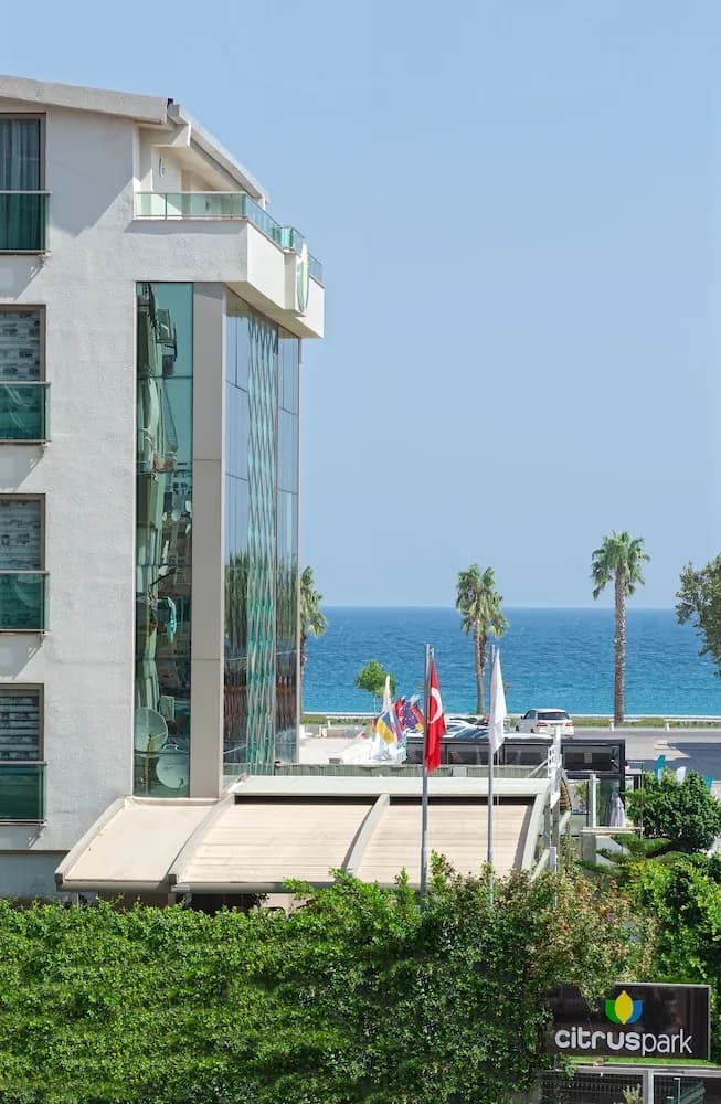 Citrus Hotels