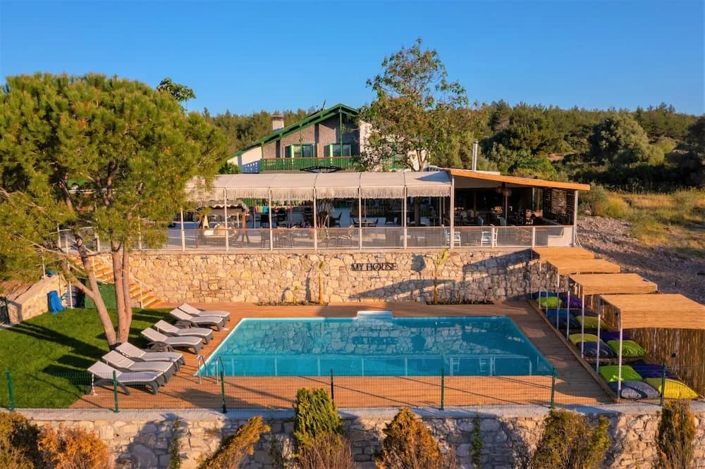 Myhouse Urla Butik Otel
