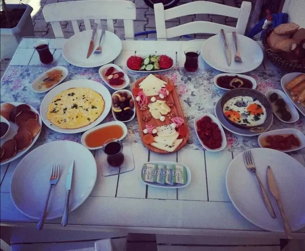 Kahvaltı servisi
