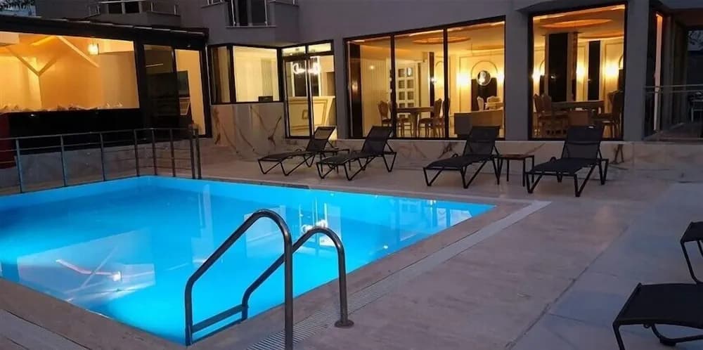 Q Business Hotels