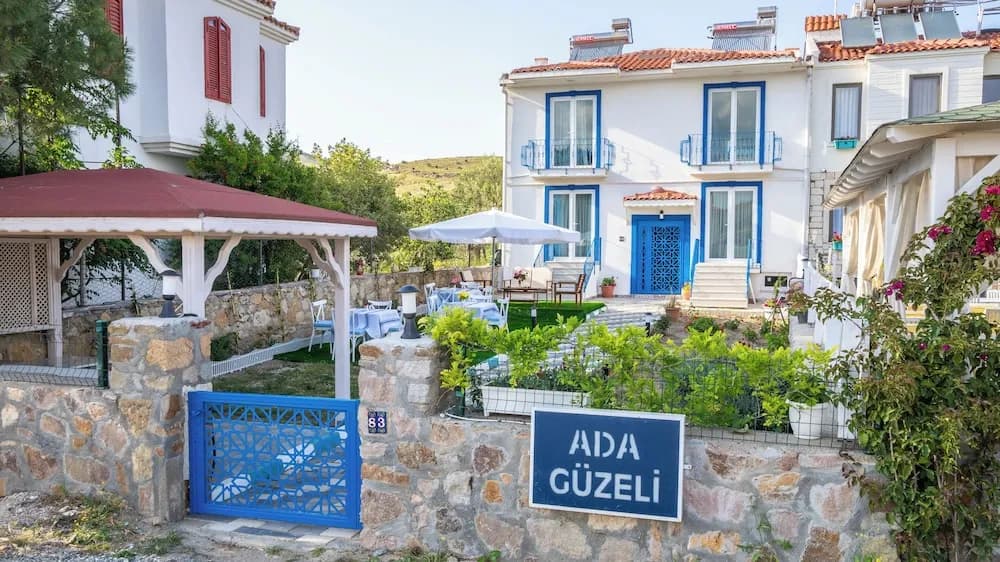 Ada Güzeli