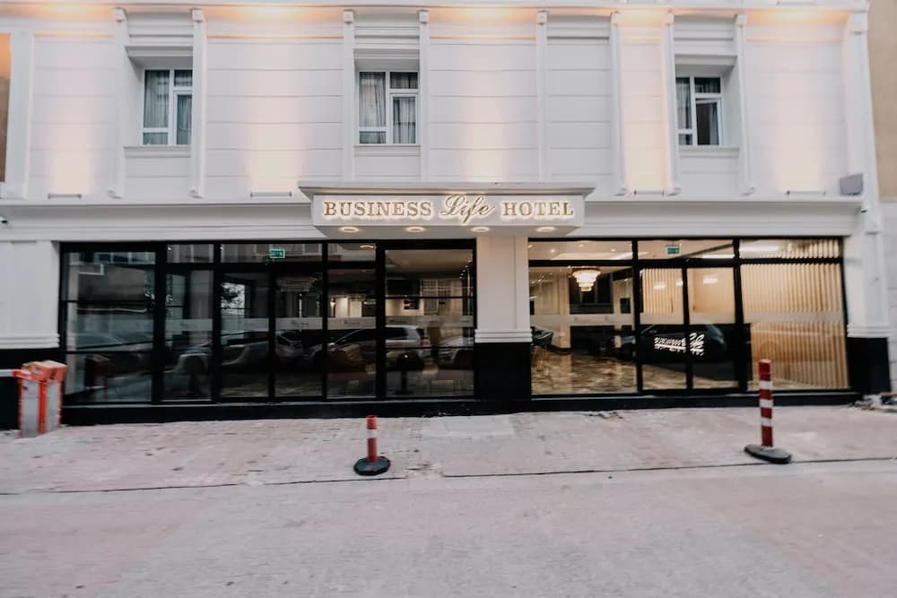Business Life Hotel