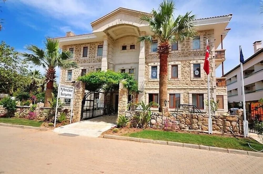 My Marina Select Hotel