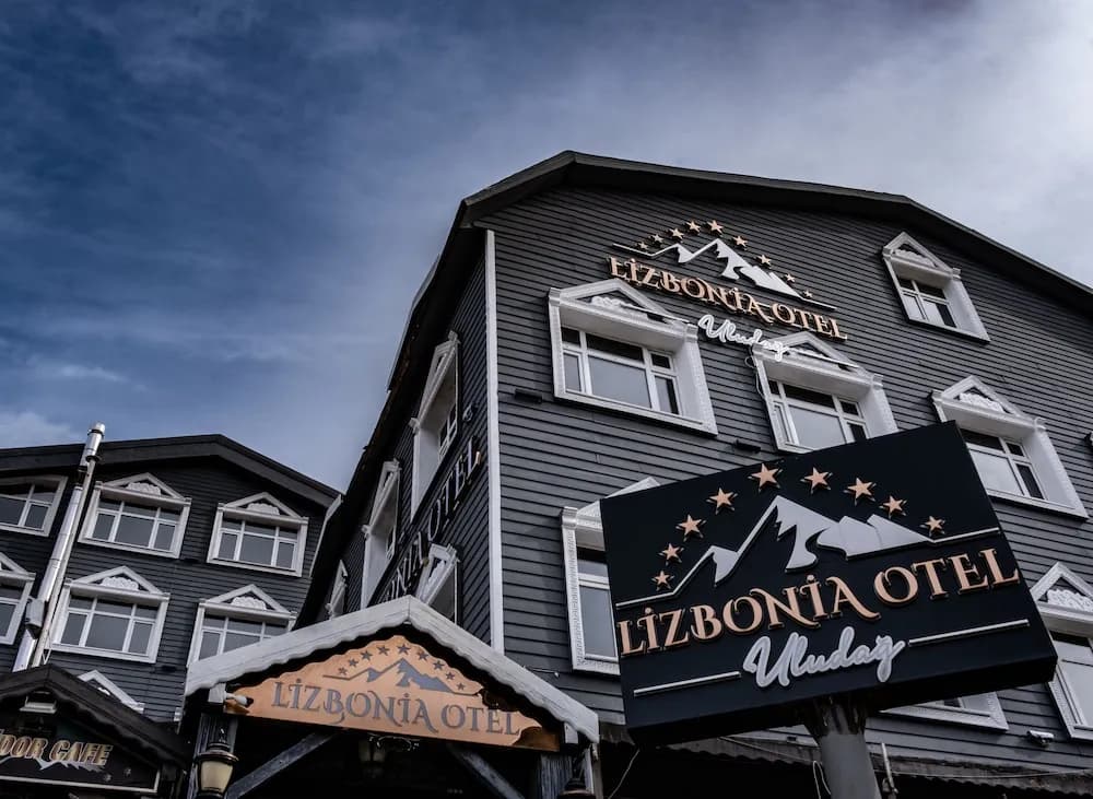 Lizbonia Hotel