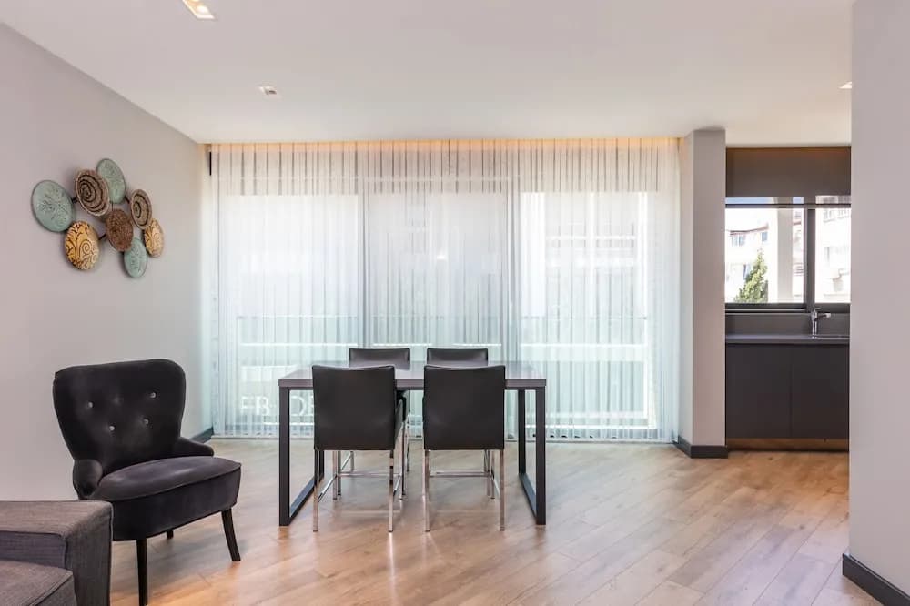 Z-Suites
