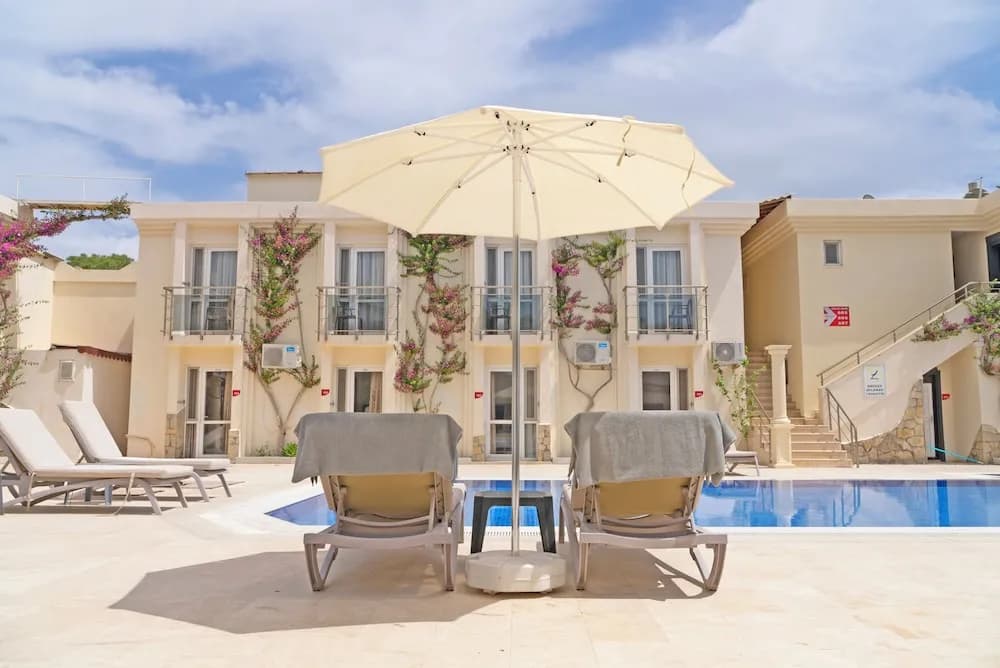 Ömer Aybak Beach Hotel