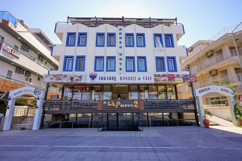 Arden Hotel
