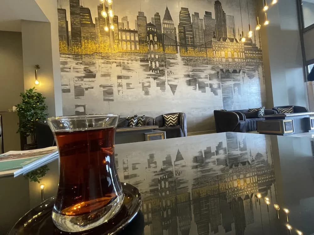 Agora Royal Residence