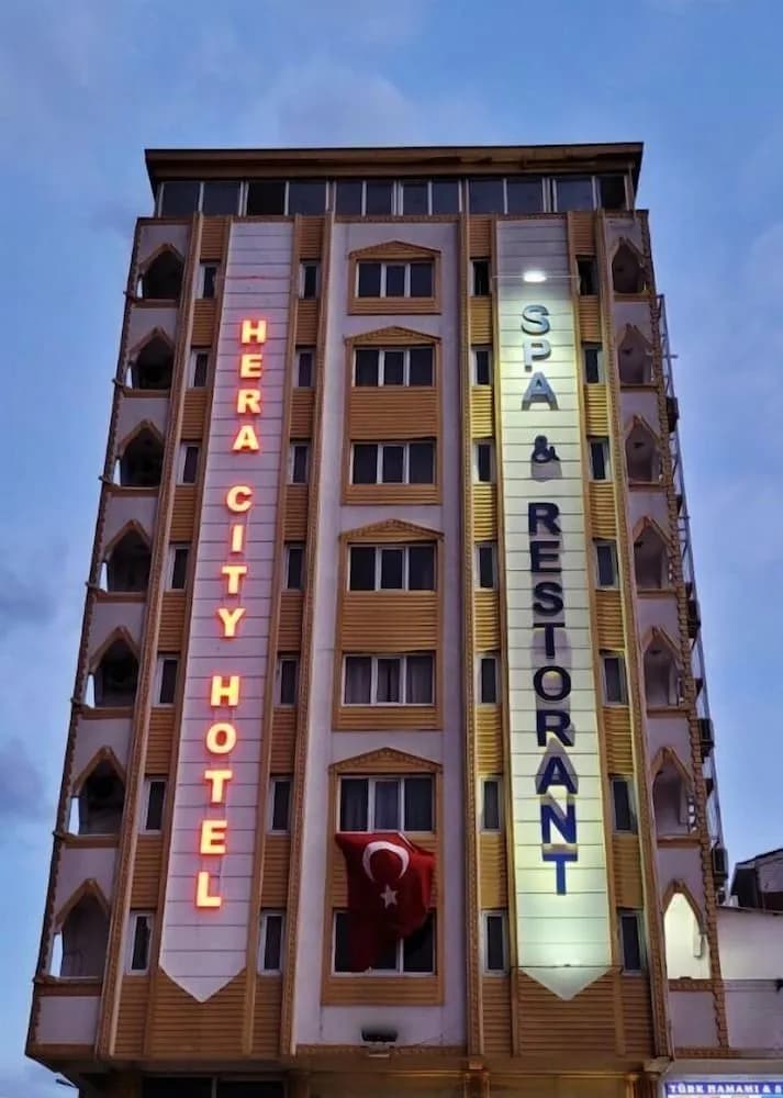 Hiera City Hotel