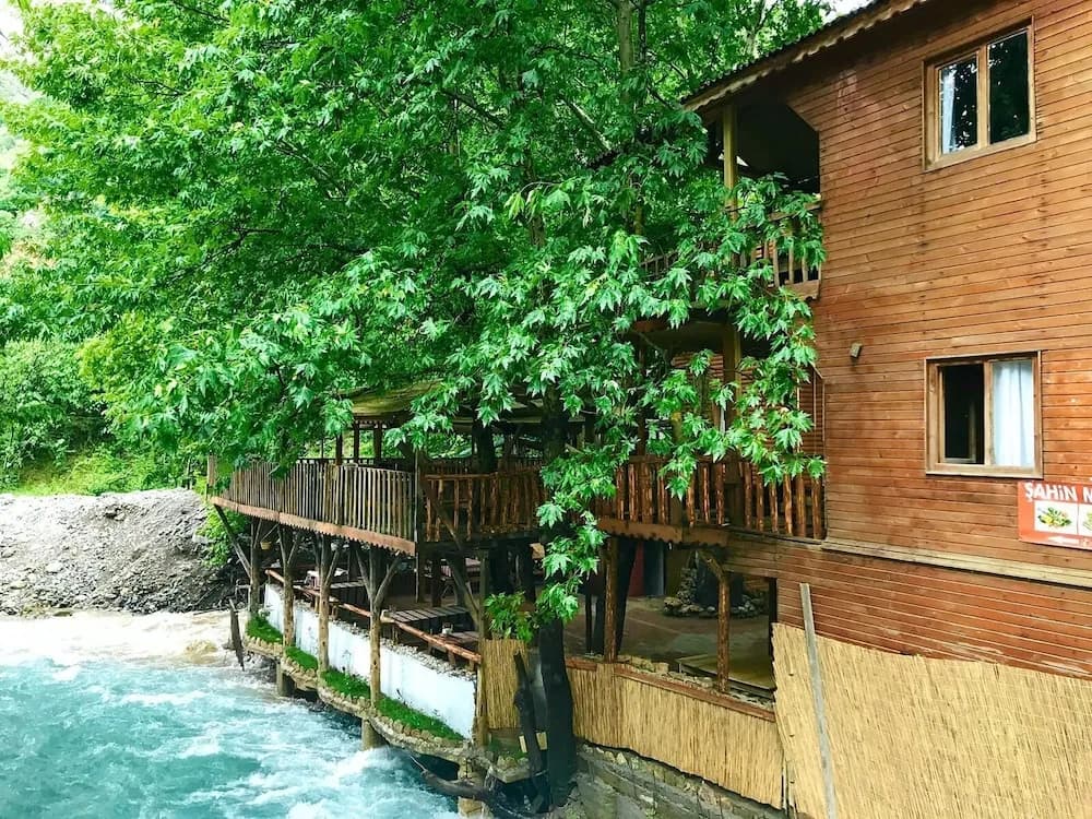 Şahin Pansiyon Kapuzbaşı