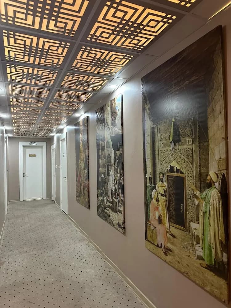 Taşhan Hotel