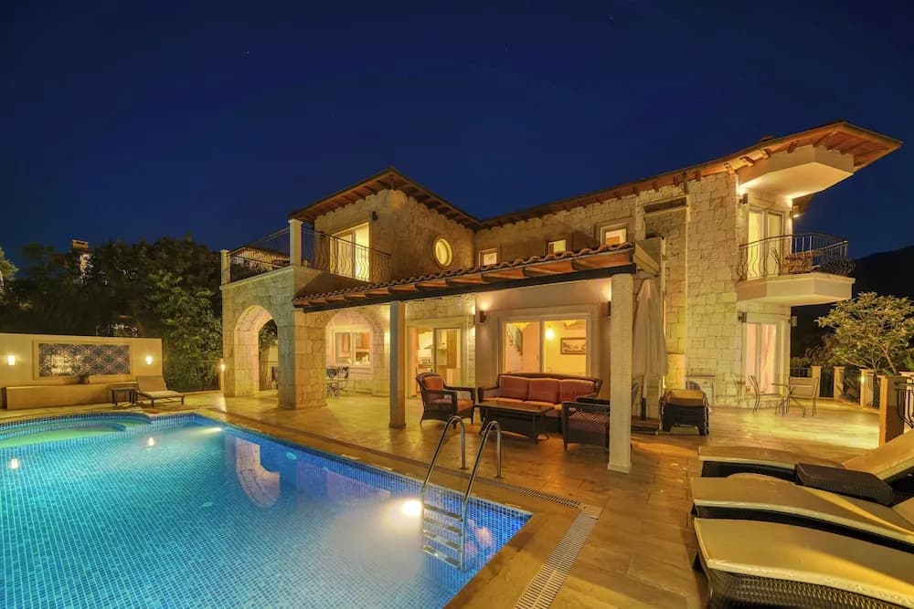 Harika Deniz Manzaralı Villa Yaz