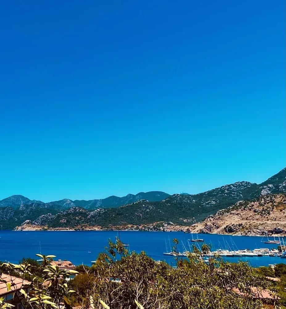 Konaklama yerinin ön cephesi