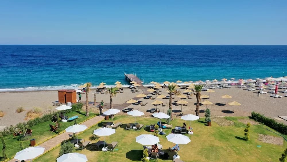 Assos Troy Beach Hotel