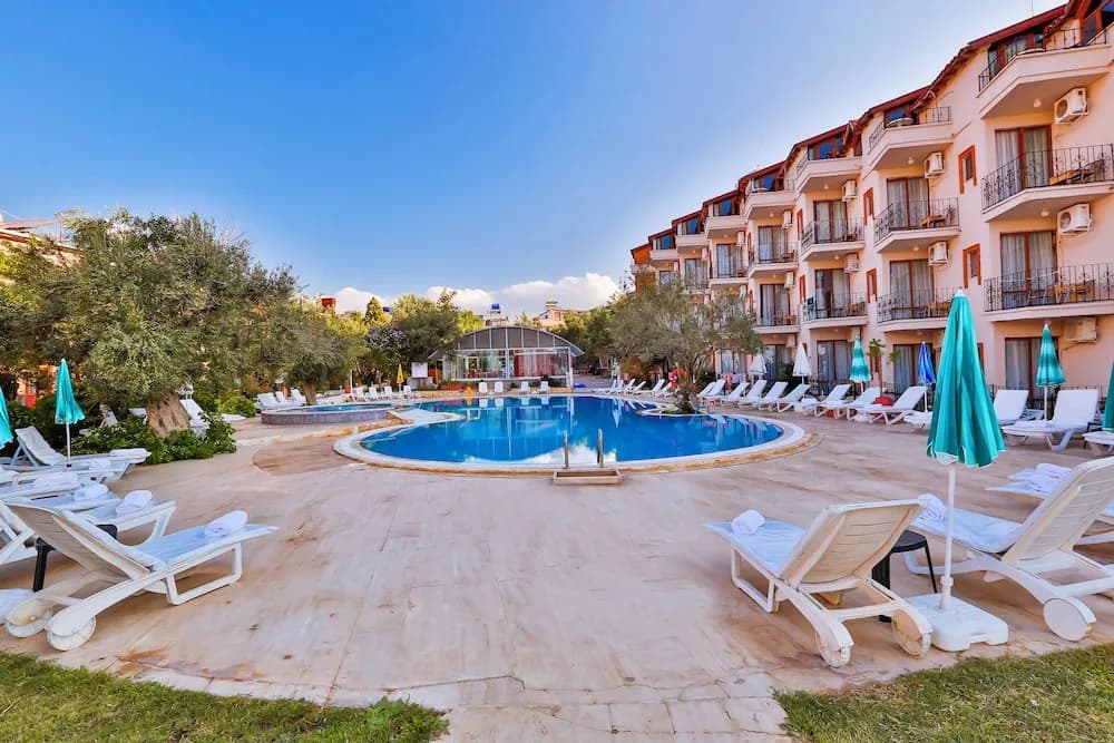 Club Hotel Gültur