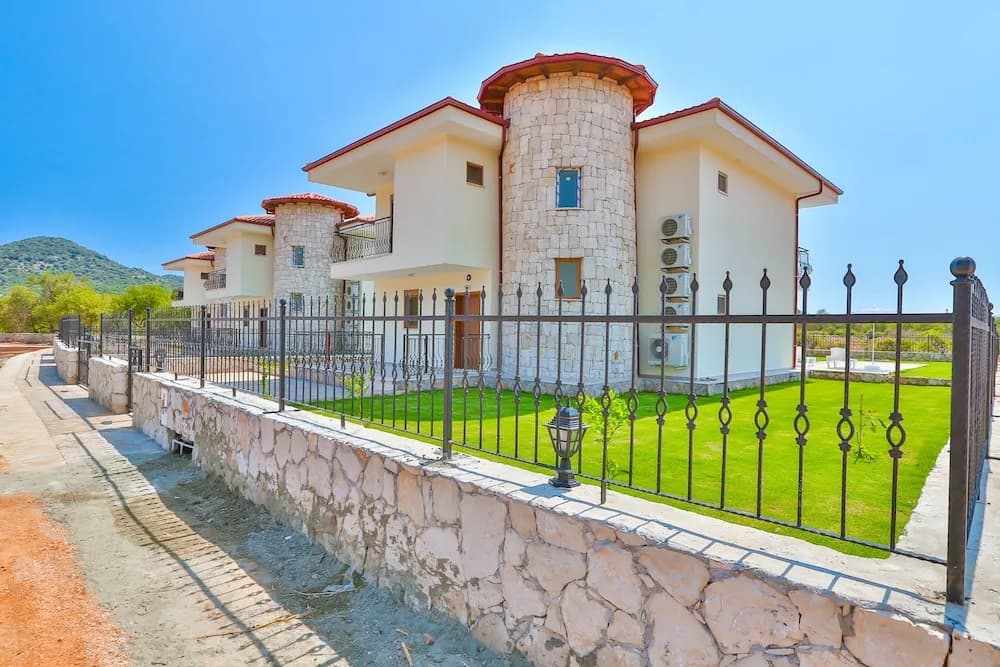 Kuytu Kaş Houses