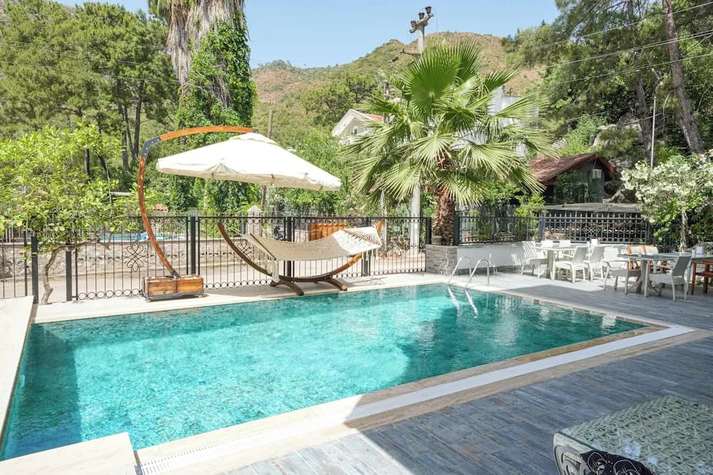 Ada Boutique Hotel