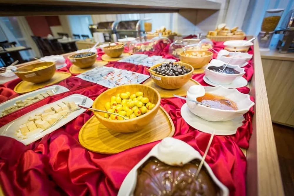 Açık büfe kahvaltı