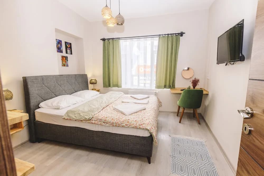 Taksim'de Canlı Özel Oda