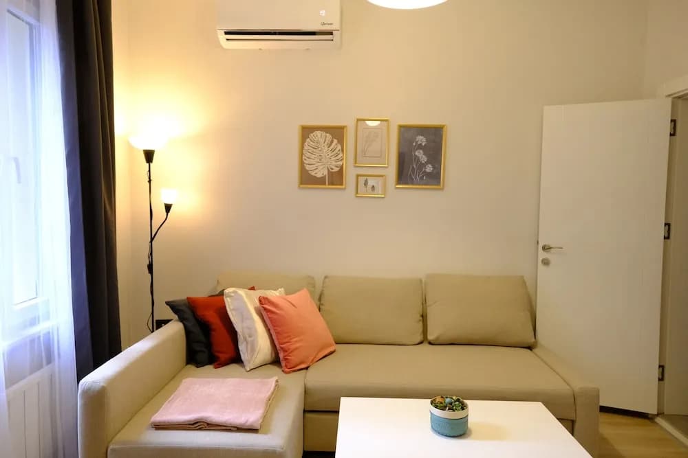 Cactus Suites