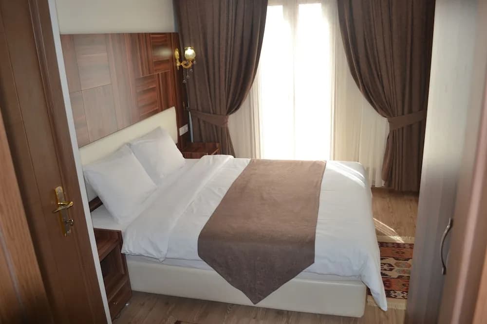 New Fatih Hotel