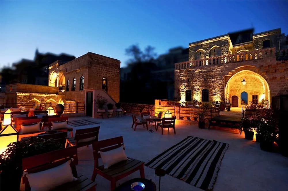 Arura Mardin