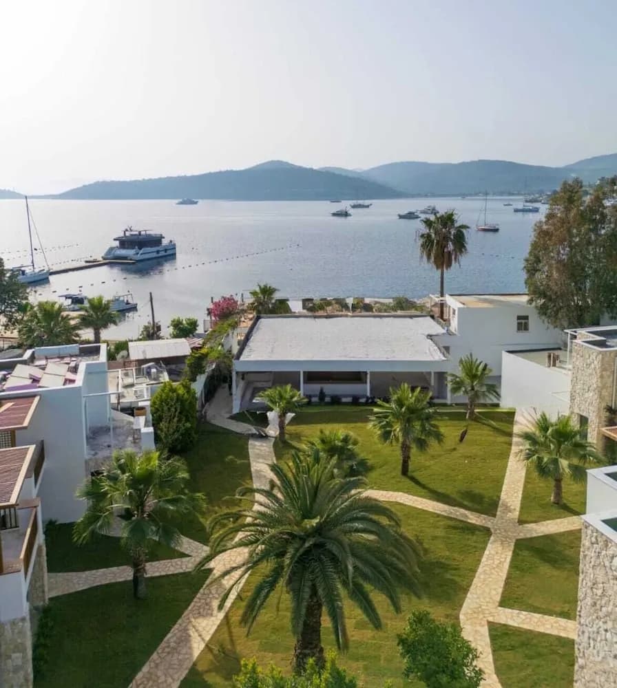Mavi Suite Türkbükü