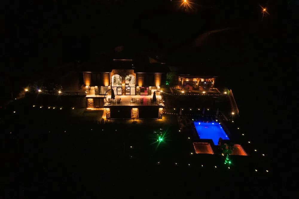 Cathan Art Hotel