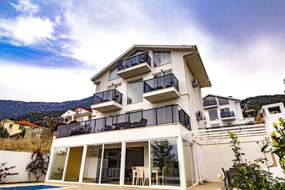 Fethiye Paris A Villa