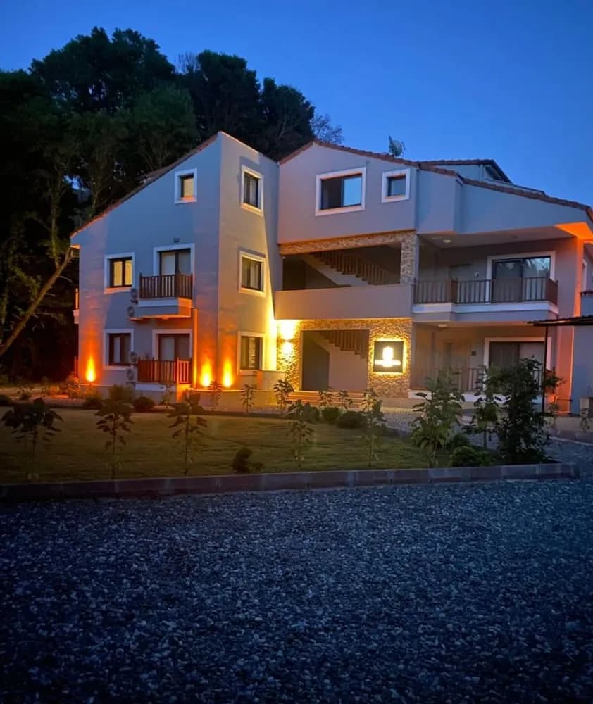 Karaca Sığla Houses