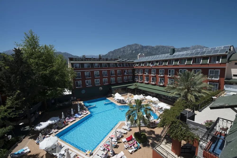 Asdem Park Hotel