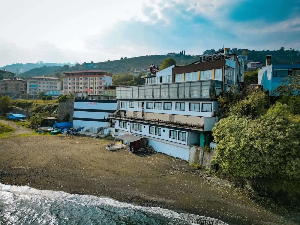 Fevzi Hoca Hotel
