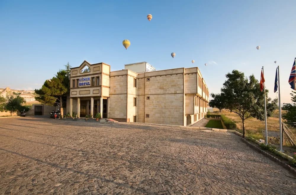 Ciner Hotel