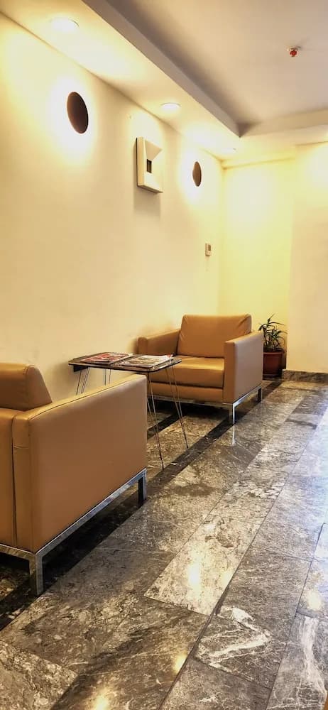 Shishly Palace Hotel