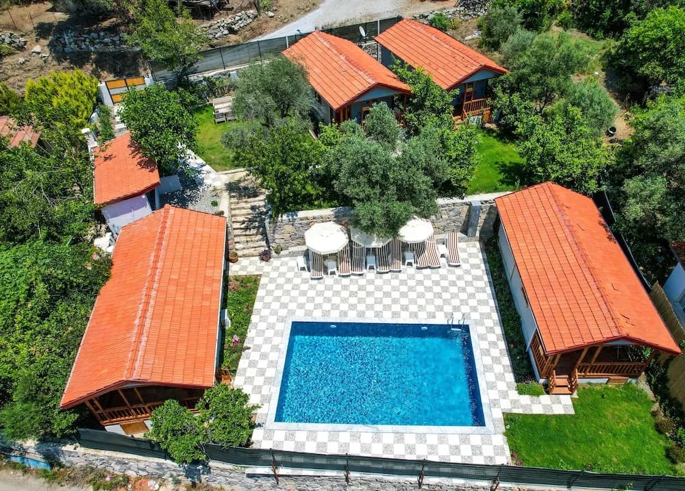 Nora Villa Bungalows