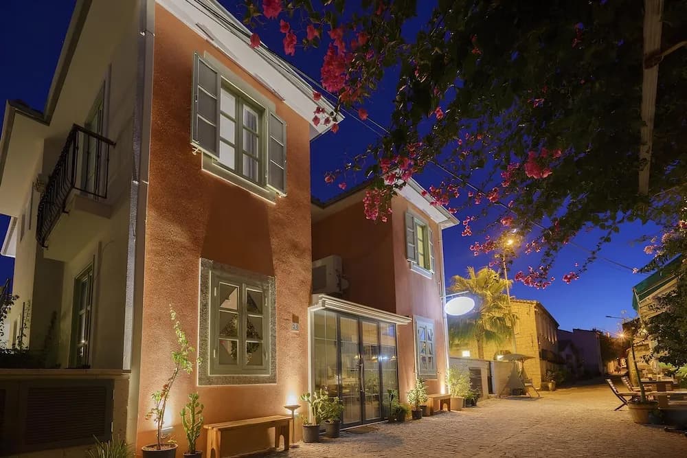 Amour Köyiçi Otel