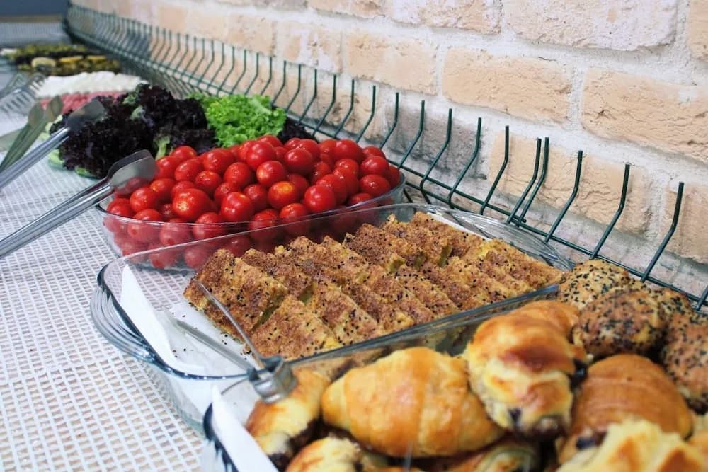 Kahvaltı servisi
