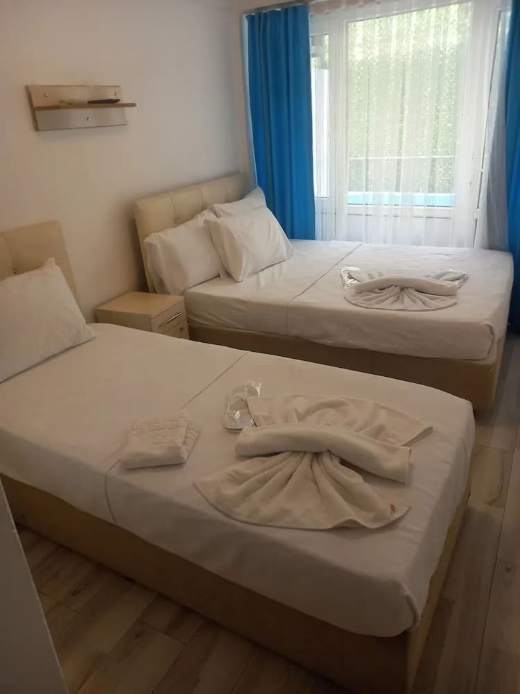 Paradise Hotel