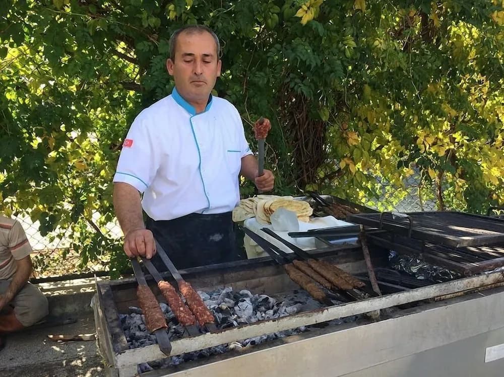 Barbekü/piknik alanı