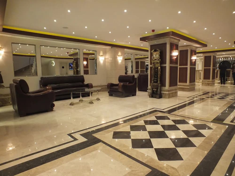 Giriş/çıkış büfesi