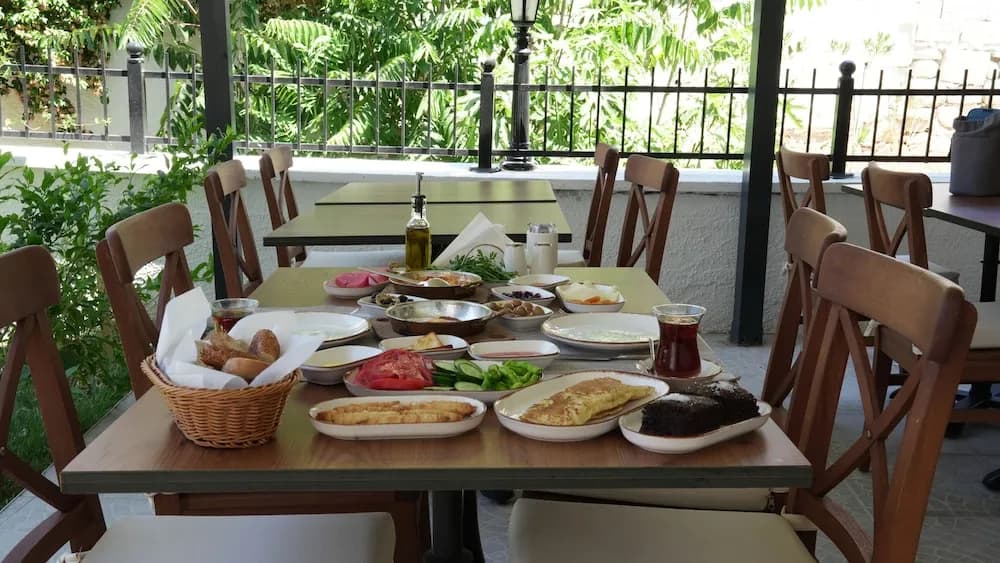 Kahvaltı servisi