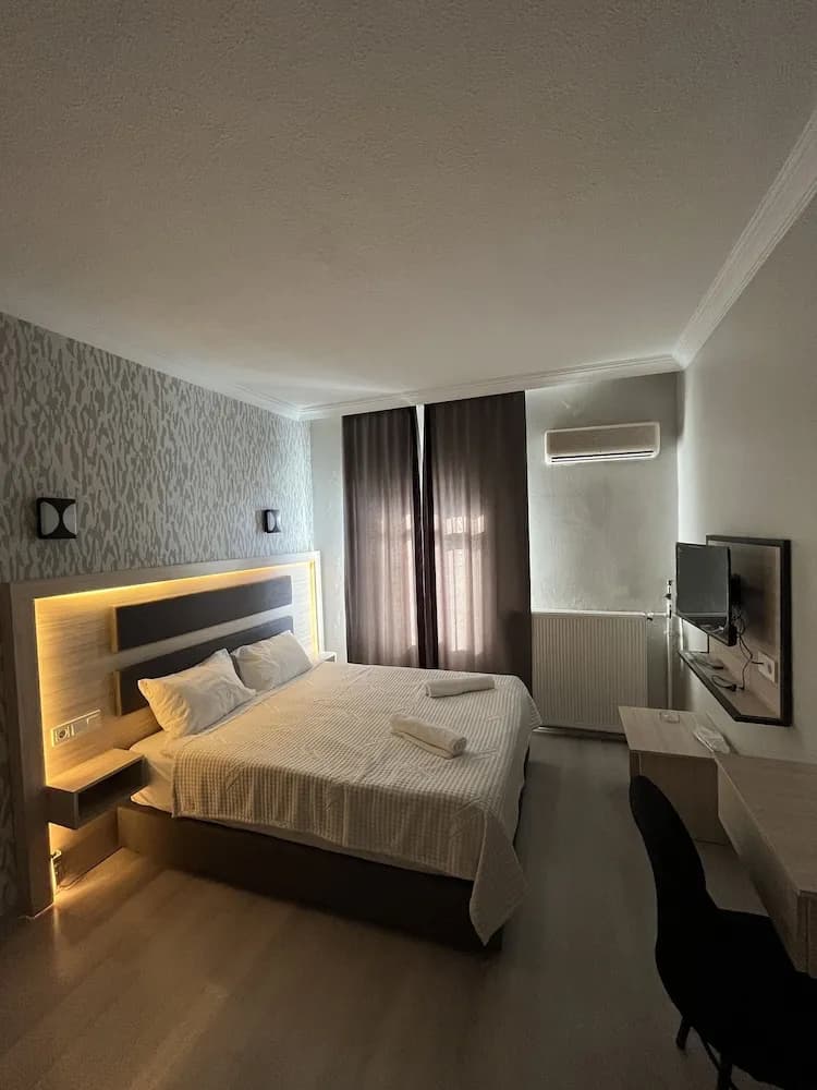 Çiçek Hotel