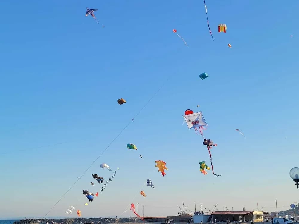 Konaklama yerinin ön cephesi