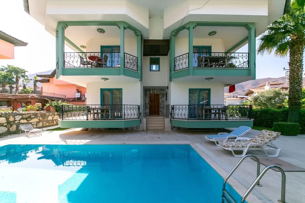 Dere Daireler, İçmeler, Marmaris