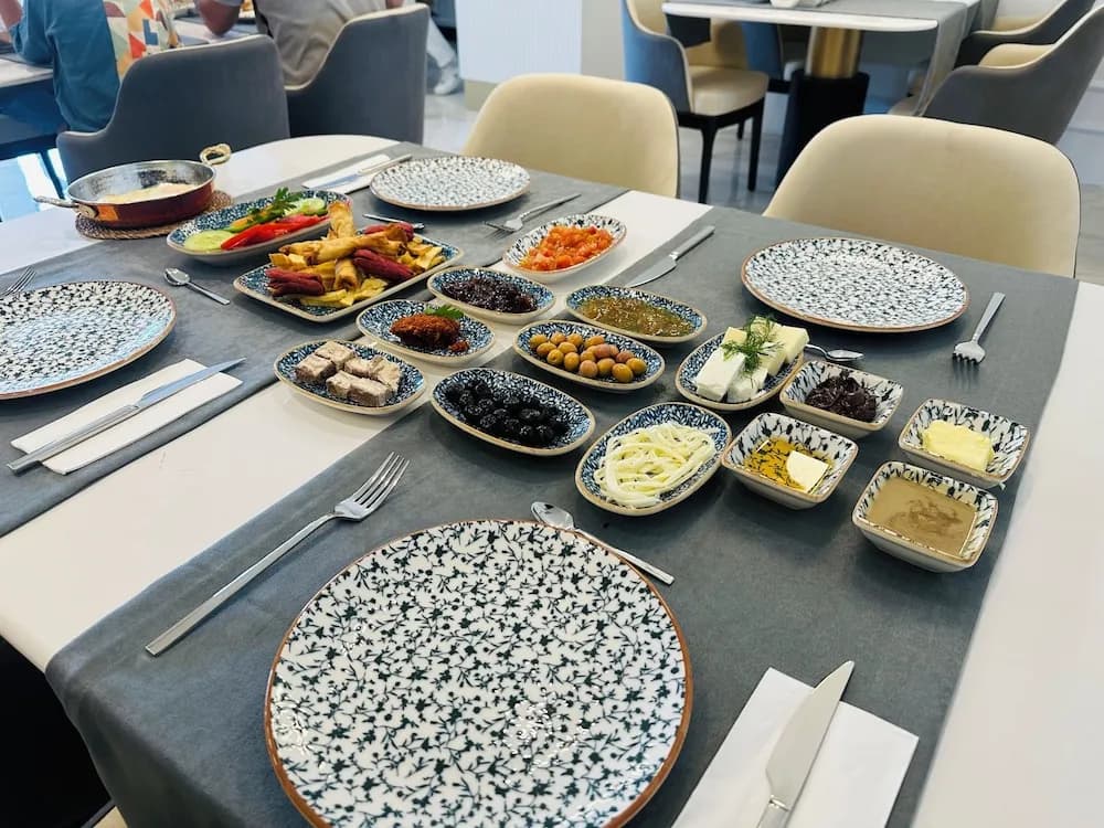 Kahvaltı servisi