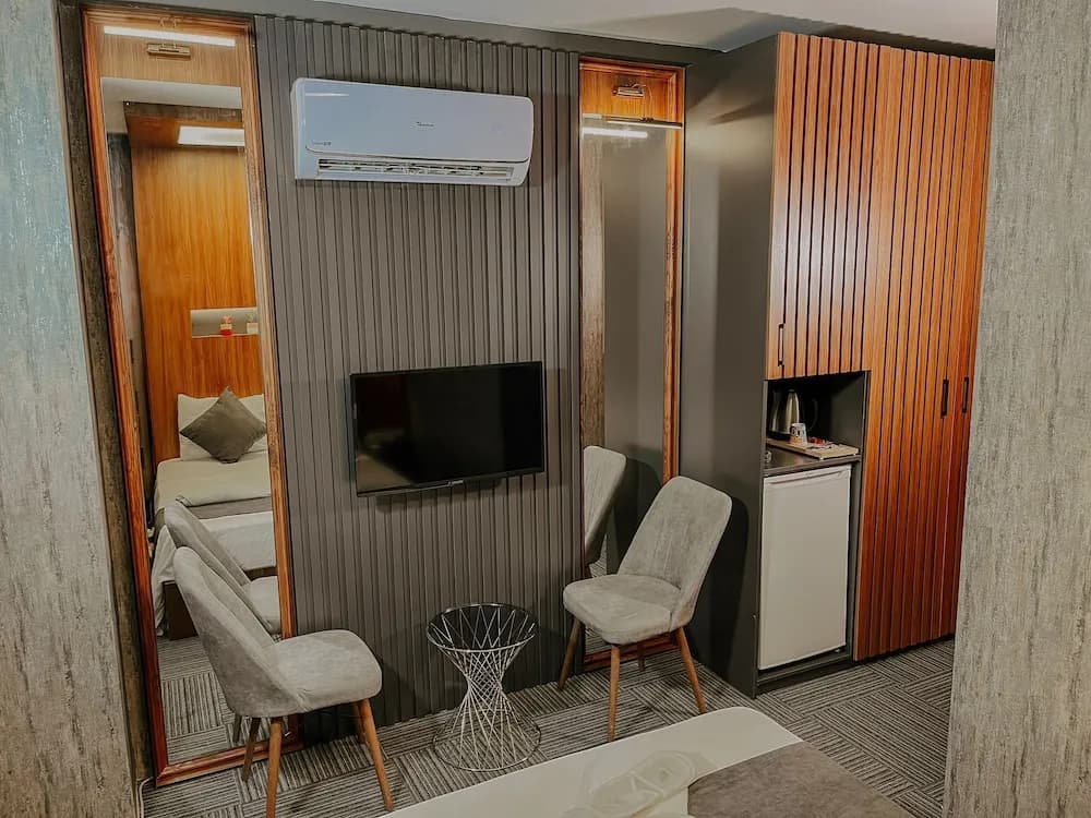 LİON SUİTE HOTEL KARTAL