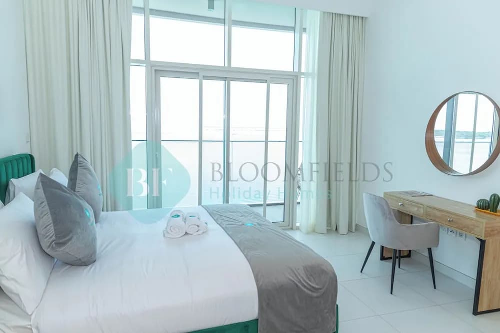 Bloomfields Modern 1BR in Thalassa