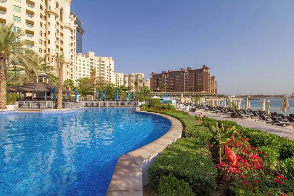 Bespoke Residences - Shoreline Al Nabat