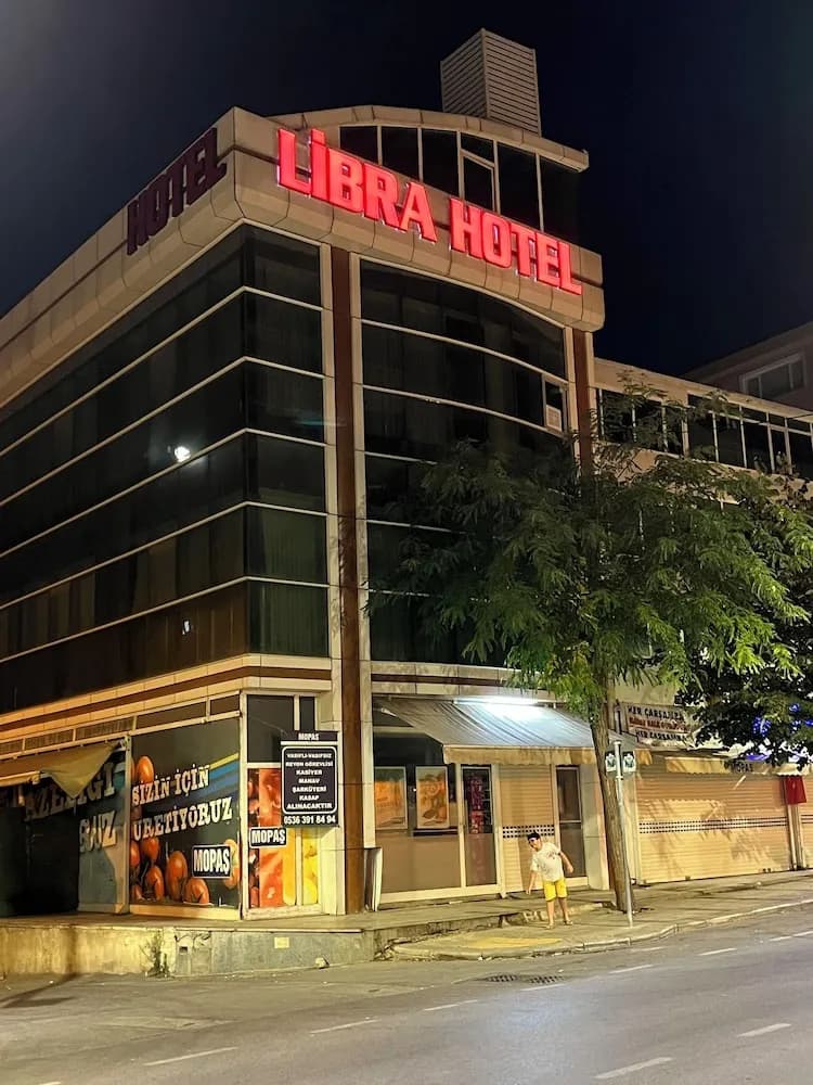 Libra Hotel
